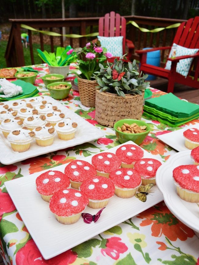 Two Easy Kids Birthday Parties: Into The Woods & Under The Sea