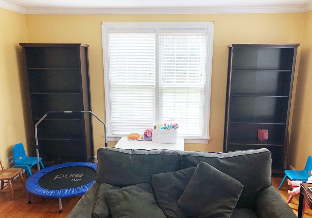 How To Decorate A Bookshelf
