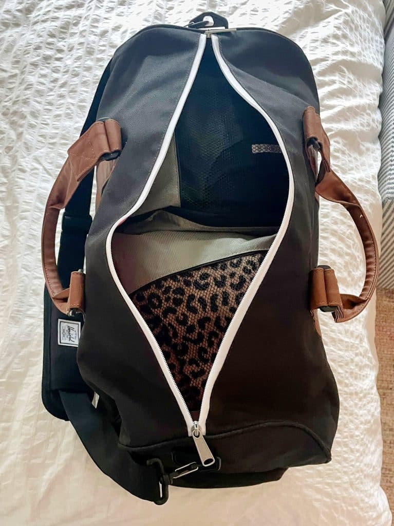 How To Pack Light For Paris