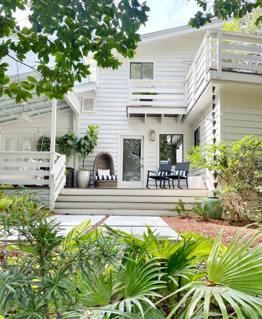 6 Smart Layout Features For A Smaller Home