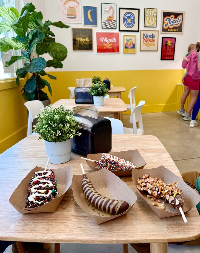 Nigels Frozen Bananas Dessert Shop In Serenbe Georgia