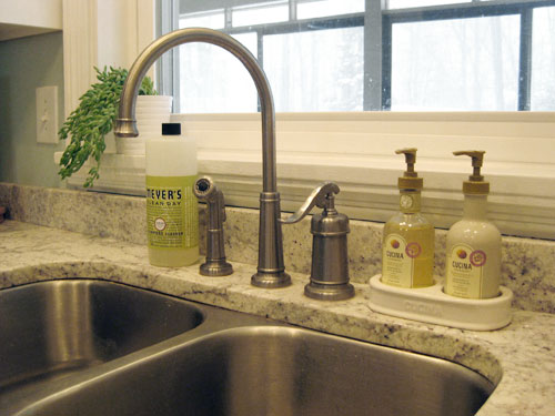 How To Replace A Kitchen Faucet
