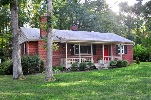 Answering Your Questions About Getting A New Roof