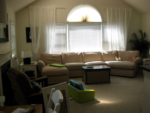Farah’s Living Room Makeover: We’re Done!