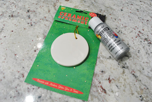 How To Make “Baby’s First Christmas” Silhouette Ornaments