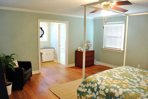 Using Fabric Swatches To Choose Bedroom Curtains