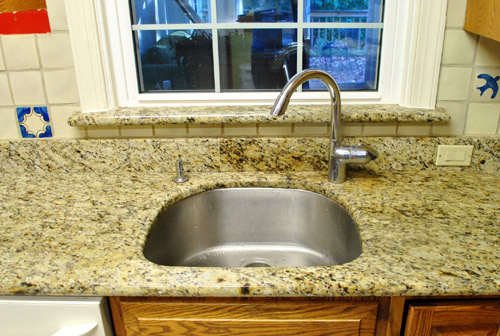 Removing Our Kitchen Sink & Our Old Granite Counters