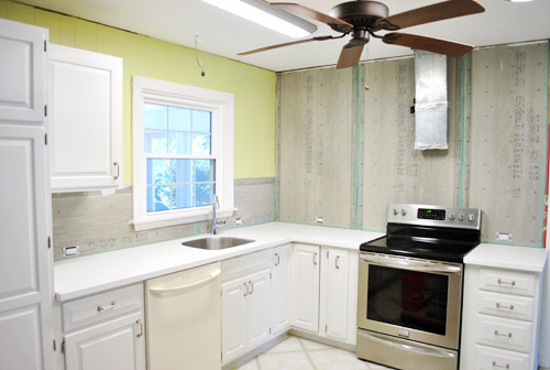 Tips For Adding A Penny Tile Backsplash
