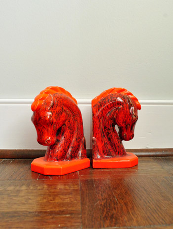 How To Make Colorful DIY Bookends