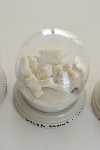 How To Make Vacation Keepsake Globes