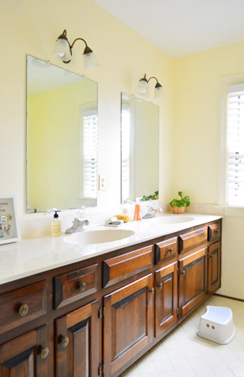 How To Update Bathroom Mirrors