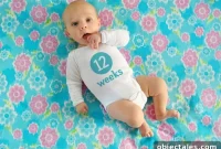 How We Capture Our Baby’s Weekly Photos
