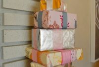 DIY Faux Gift Boxes to Style Your Christmas Mantel
