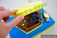How to Spray Paint a Wood Box for a Smooth, Durable Finish