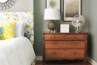 Painting a Bedroom in Sherwin-Williams Rockport Gray