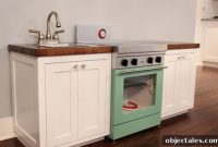 Kids Toy Kitchen with Light-Up Burners