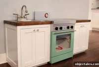 Kids Play Kitchen with Light-Up Burners