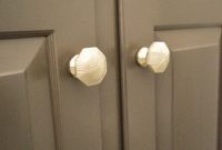 How to Paint a Bathroom Vanity: Step-by-Step Guide