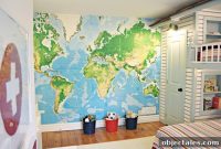 Kids’ Bedroom Design: Map Wallpaper and Bunk Beds