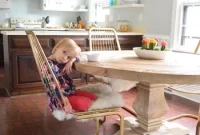 Vintage Gold Kitchen Chairs to Elevate Your Decor