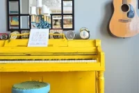 House Crashing: Joyful, Happy-Go-Lucky Vibes