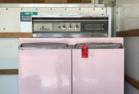 Vintage Pink Stove Ideas for Your Beach House