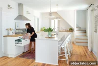 Beach House Kitchen Makeover: Smart Storage and Layout Tips