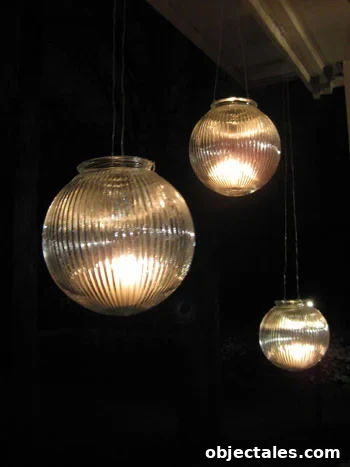 glass-porch-lanterns-glowing-at-night-diy-how-to1