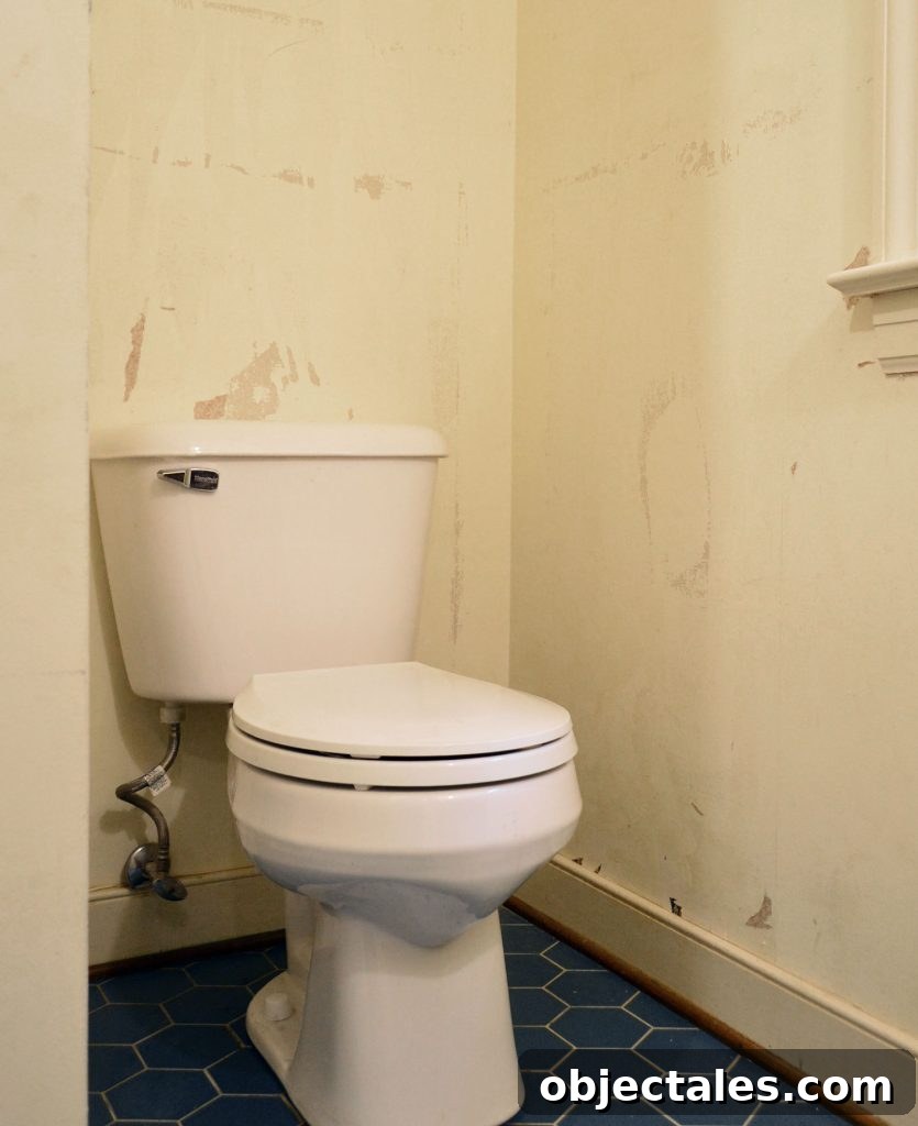 How to Remove Wallpaper Without Damaging Walls 17 Wall Damage Around Toilet After Removing Wallpaper