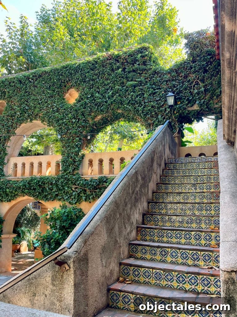 Girls' Weekend in Sedona, Arizona: Wine, Hikes & Spa 18 Beautiful Ivy Covered Stairs In Sedona Arizona