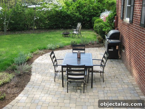 https://www.younghouselove.com/wp-content/uploads/2009/05web/updated-patio-after-picture.jpg updated-patio-after-picture