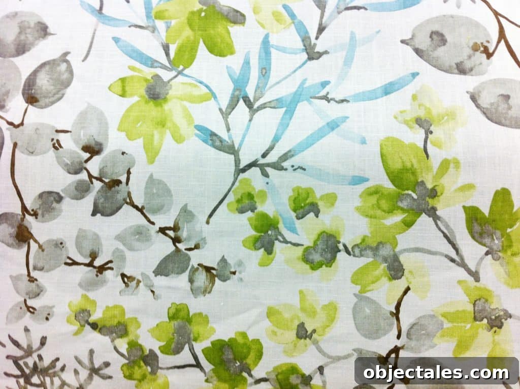 Gazebo Cloud Braemore floral fabric