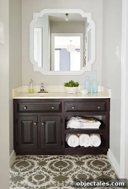 Revere Pewter: Why Homeowners Choose This Gray Wall Paint 2 benjamin moore revere pewter master bathroom