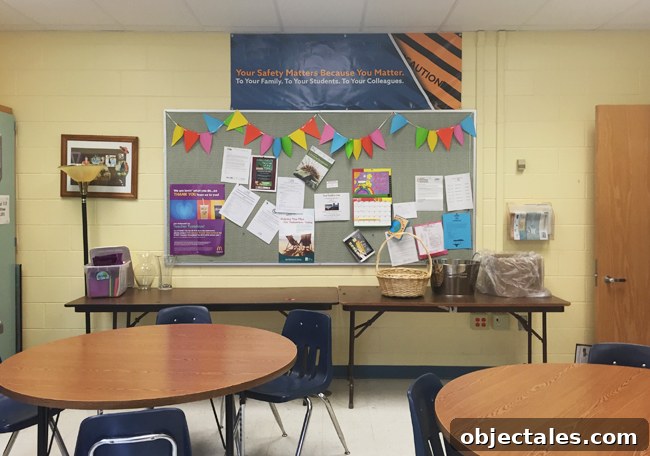 Teachers-Lounge-BEFORE-Bulletin-Boards