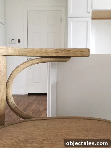 kitchen-mistakes-too-tall-stool