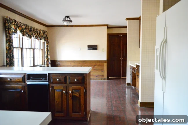 Hardwood Floor Refinishing Before and After Photos 3 img 80034 2