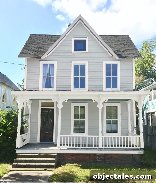 Neutral gray-beige house option