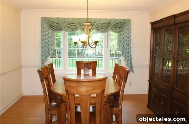 Dining room before