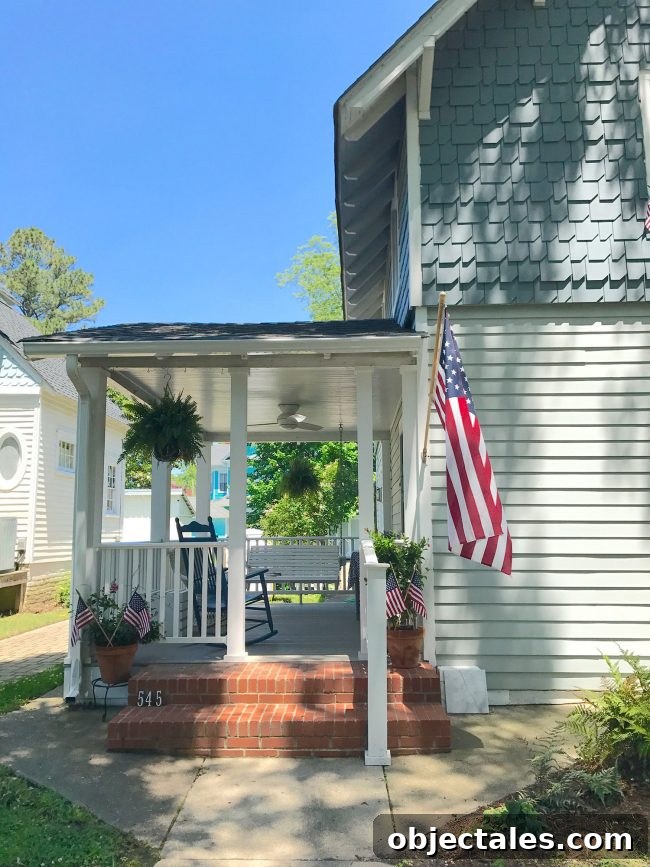 How We Planned Our Patriotic Front Porch and Yard 7 patriotic front porch on shingled beach house
