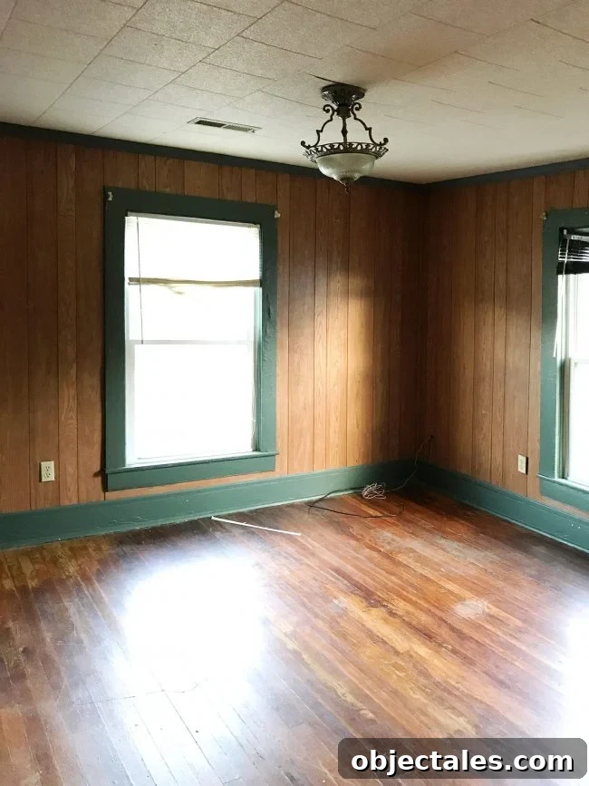 Left side front bedroom