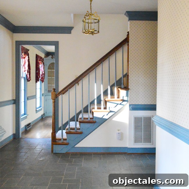 HouseTour-Before-Stairs
