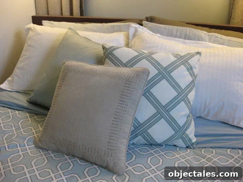 chic-lattice-blue-pillow-cheap-on-sale