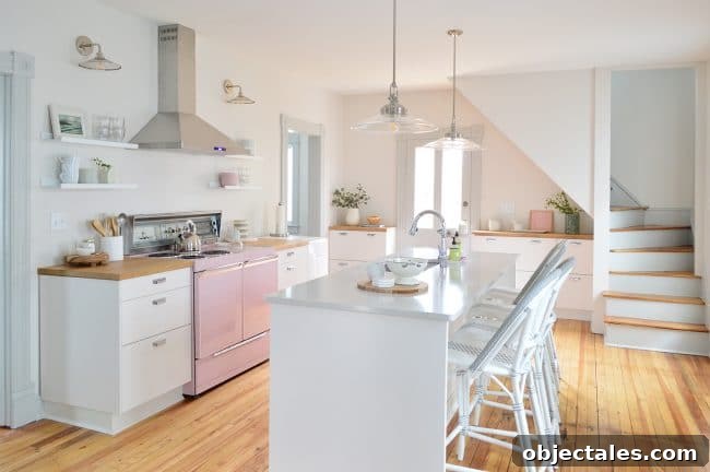 Beach House Backsplash Inspiration: Coastal Tile and Color Ideas 2 Beach house kitchen