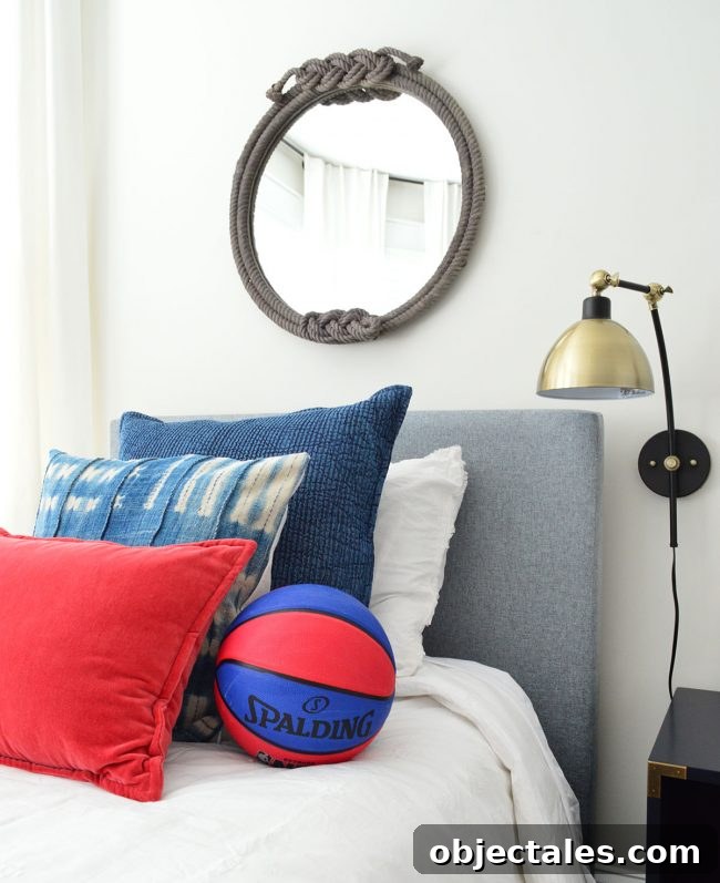 J's bedroom closeup