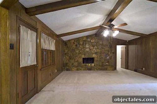 den-before-towards-fireplace den-before-towards-fireplace