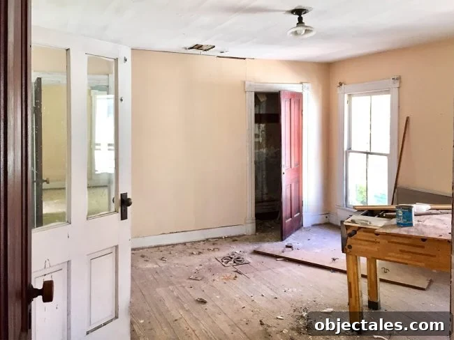 Beach House Before and After: Upstairs Transformation 11 img 88563 10