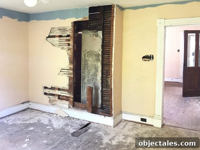 Beach House Before and After: Upstairs Transformation 20 img 88563 19