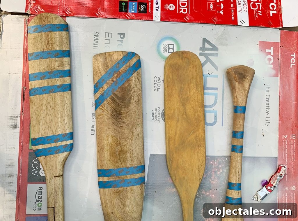 Decorative Oar Painting Ideas for Beach House Decor 9 img 91759 9