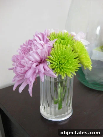 mums-flower-floral-arrangement mums-flower-floral-arrangement