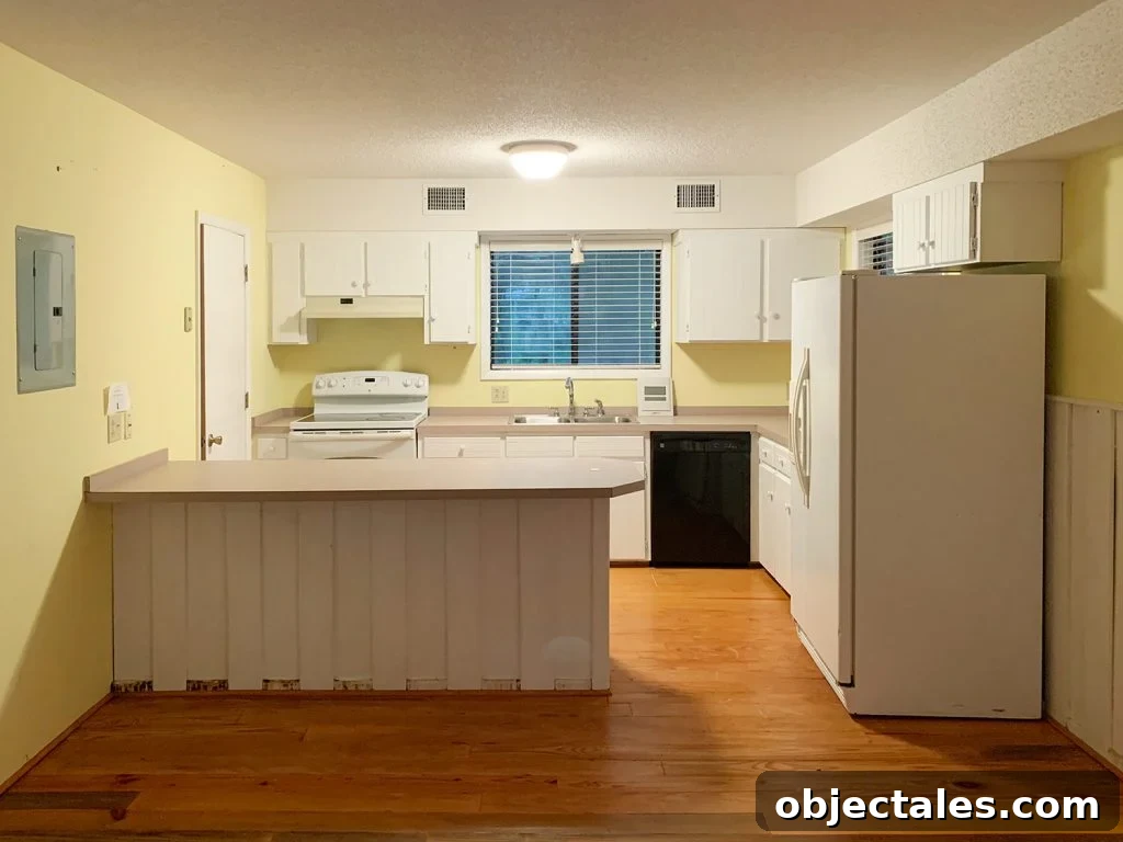 5 Quick Kitchen Upgrades That Transform Your Space 6 Before Photo Of Florida Beach House Kitchen At Time Of Purchase